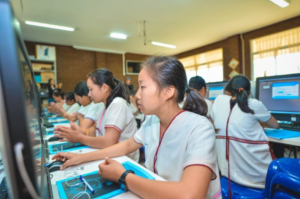 มูลนิธิสายธารจับมือเอกชน ผุดโครงการ Wake Up Education รวมน้ำใจสร้างการศึกษาในเด็กยากไร้ในชนบท, Whale Energy Station