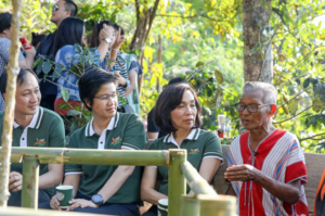 โตควบคู่ “ชุมชน-สังคม-สิ่งแวดล้อม” ถอดรหัส “OR” สู่ธุรกิจยั่งยืน, Whale Energy Station